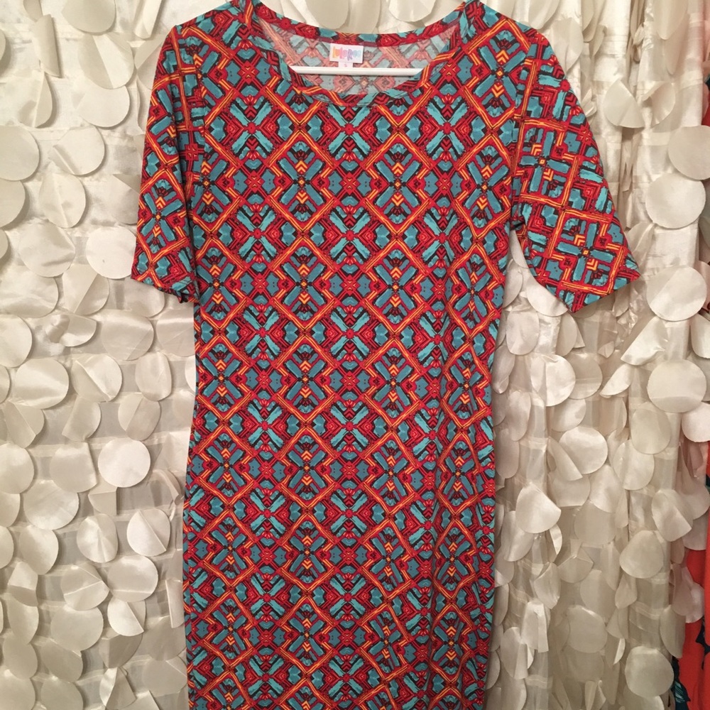 Lularoe Julia. Size S.