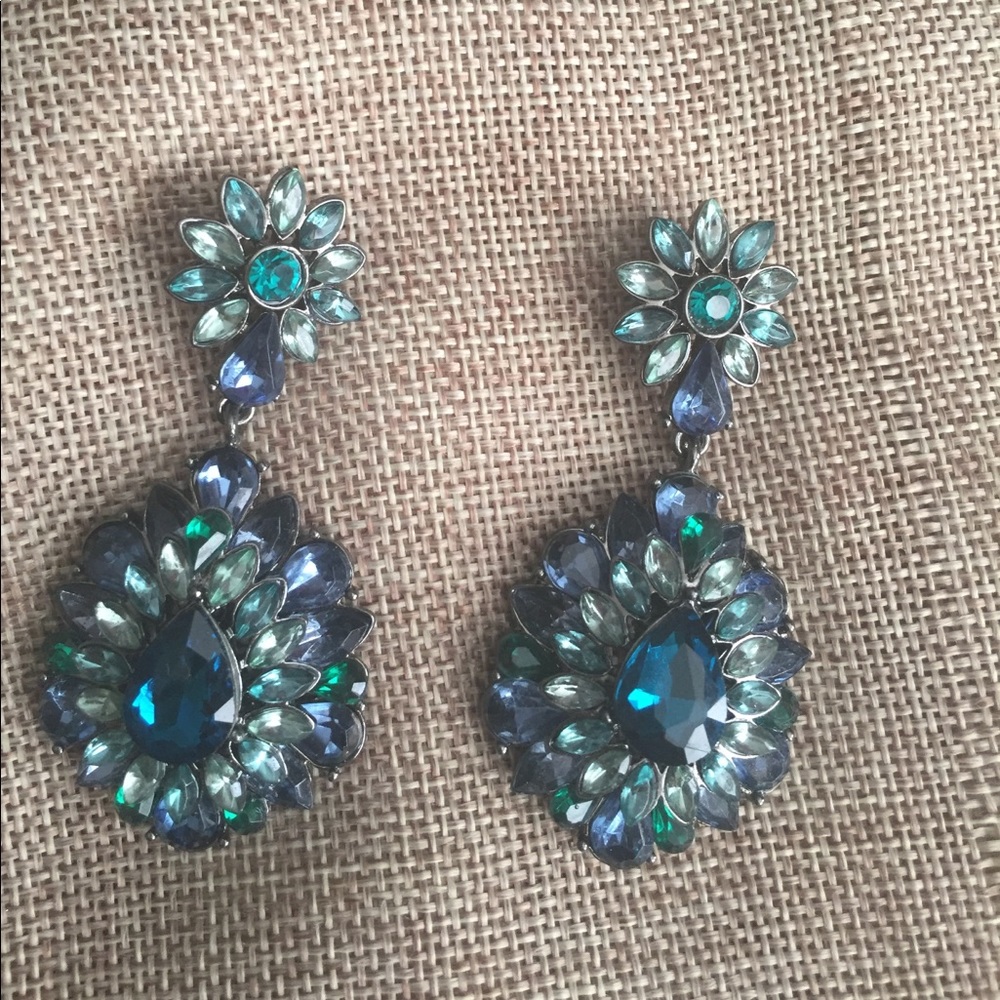 💙💜🛍HOLIDAY SALE🎉🎄💚