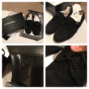 Woman's Chanel Loafers