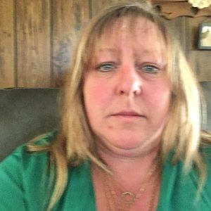 Meet your Posher, Gloria