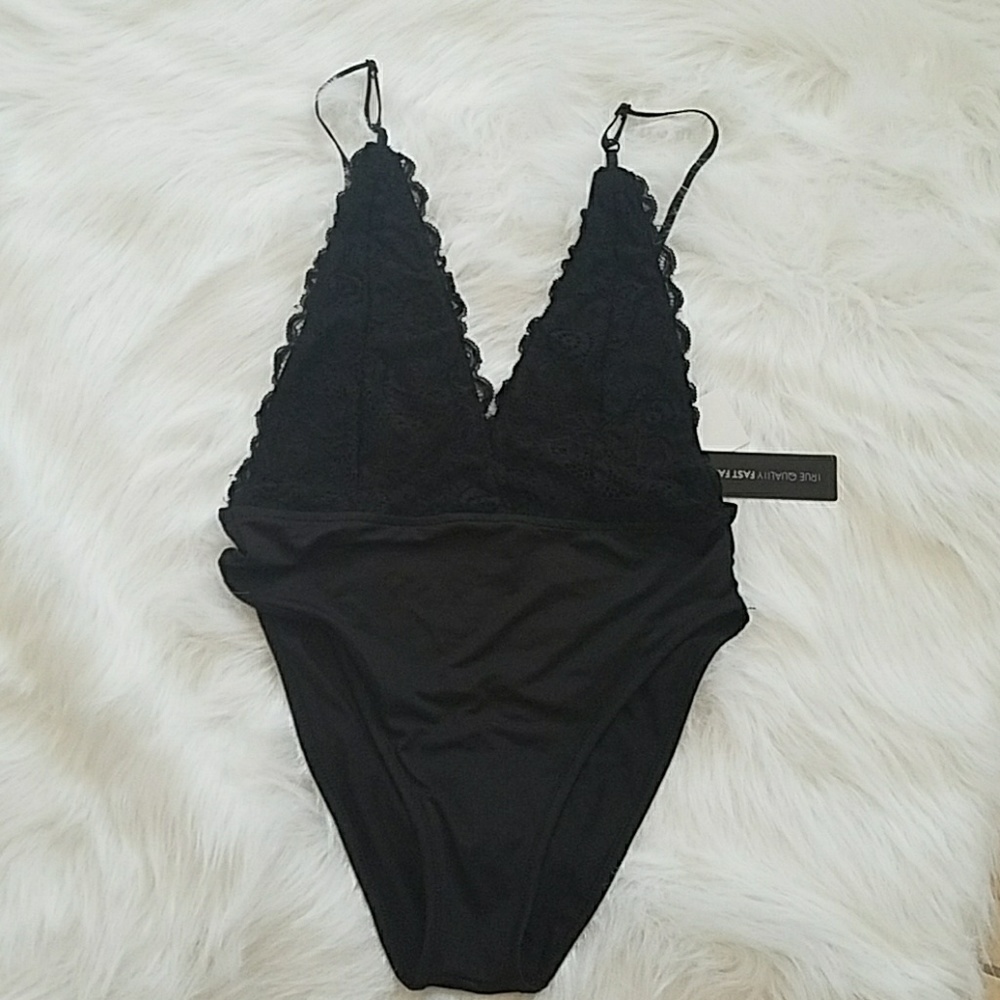 Sexy Deep V Neck Bodysuit - new - Picture 2 of 6