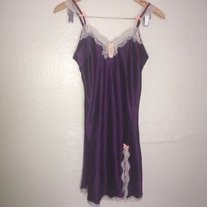 Victoria's Secret lingerie/night gown NWT