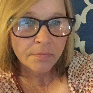 Meet your Posher, Daphne