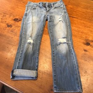 American Eagle denim capris