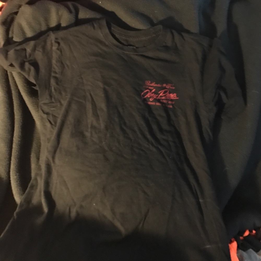 Obey tshirt
