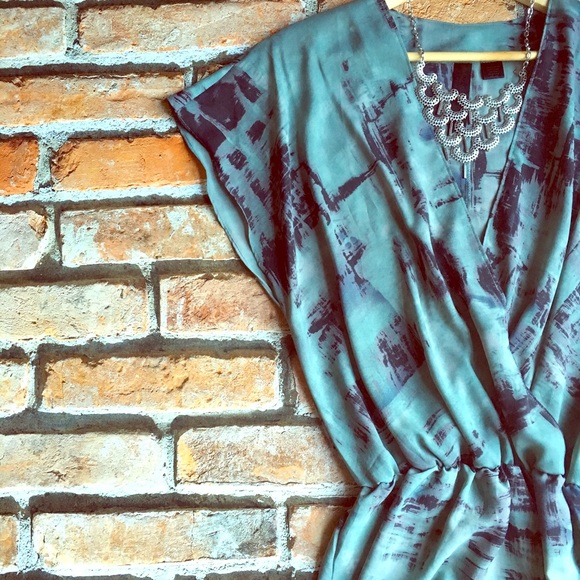 🆕 sage brushstrokes blouse, sz XS, S, M, 0, 2, 4 - Picture 1 of 4