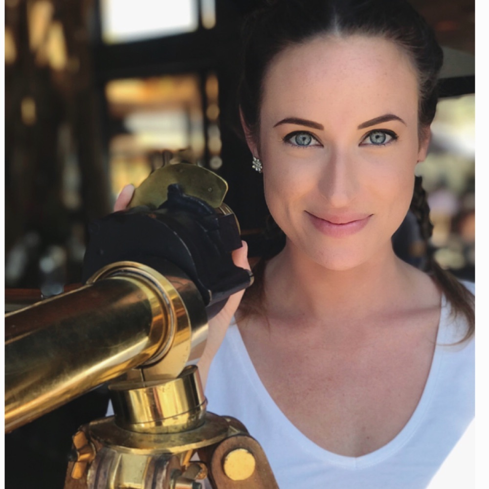 Meet your Posher, Christina