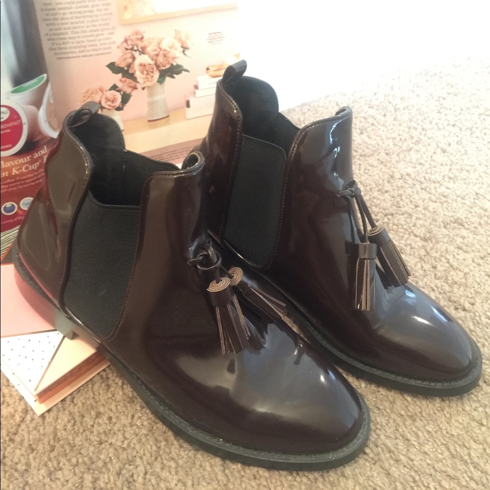 New Burgundy Zara Trafaluc Patent Flat Boots