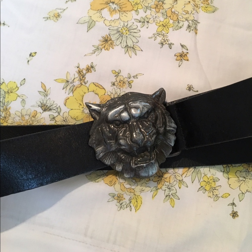 Amazing Metal Tiger Belt