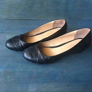 Chinese Laundry Black Wedge