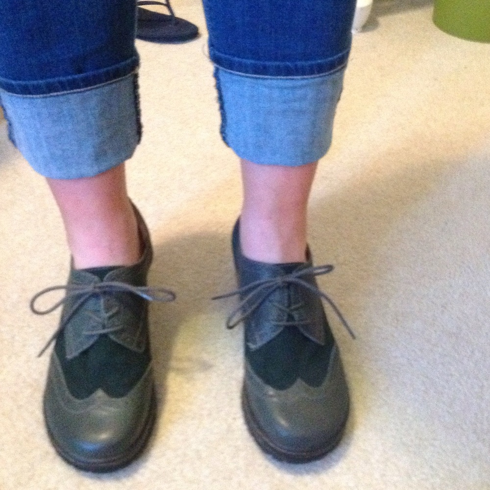 Jambu memory foam shoe