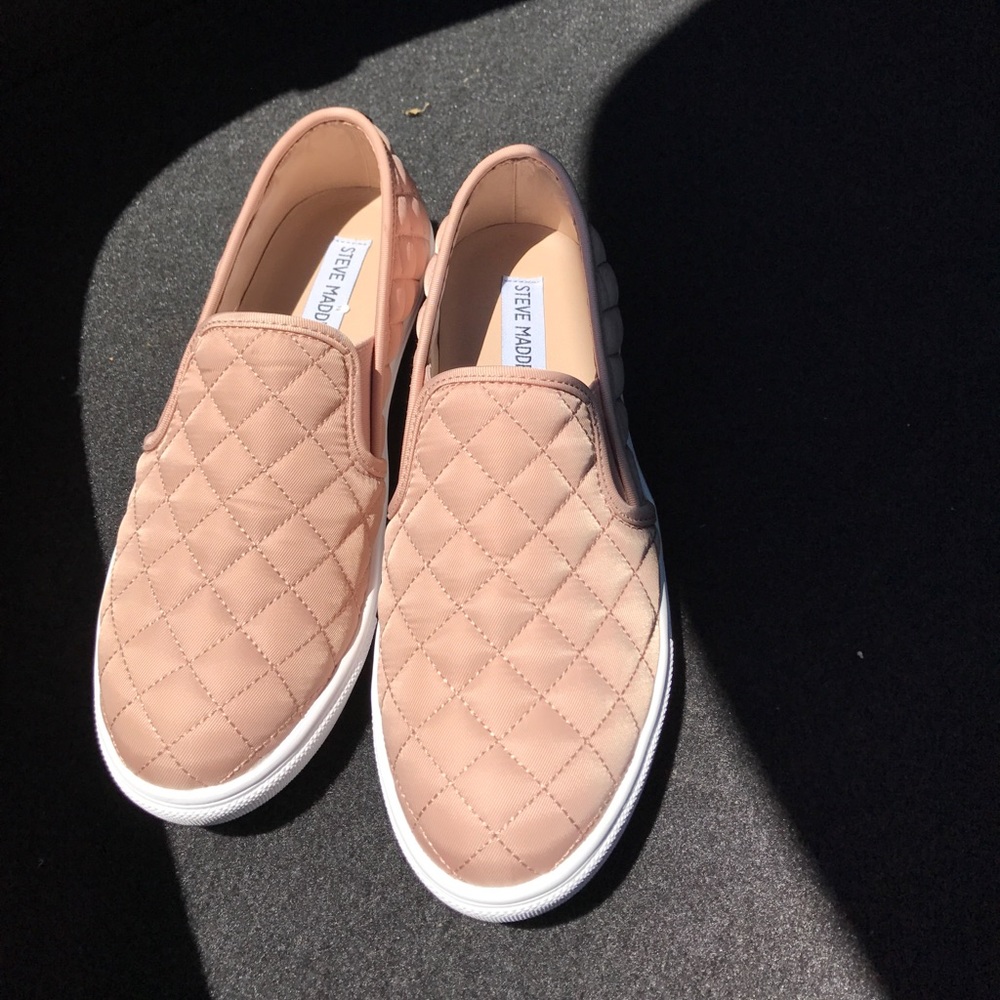 Steve Madden Sneakers