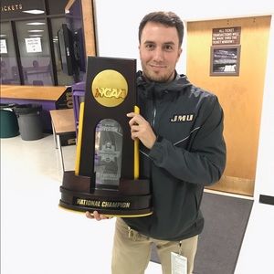 Meet your Posher, Brady