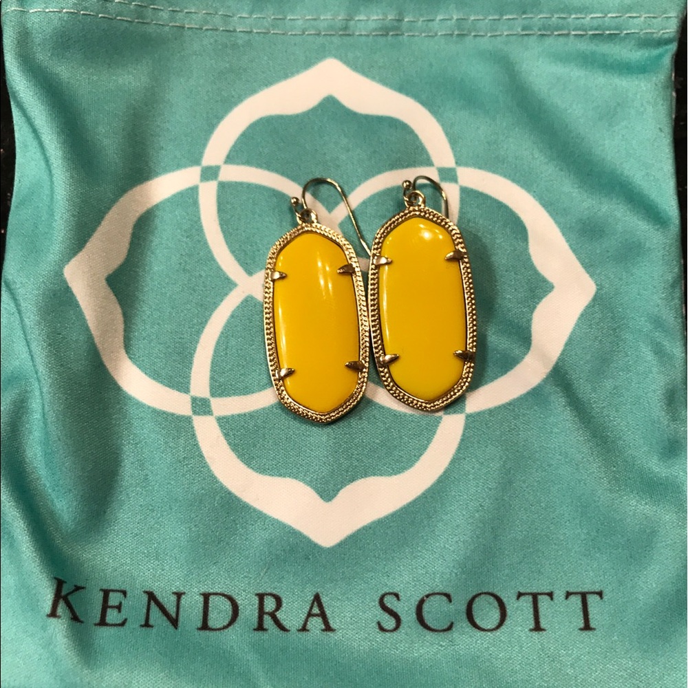 Kendra Scott Elle Earrings