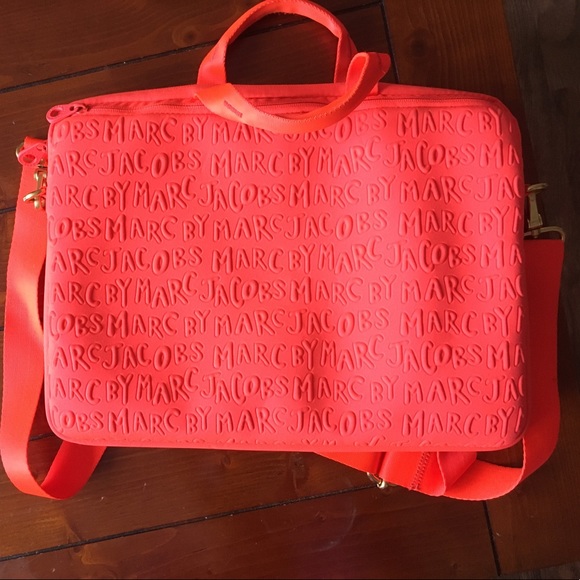 Marc Jacobs laptop bag - Picture 2 of 2