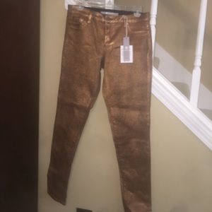 Tractr brand gold skinny pants, never worn, NWT