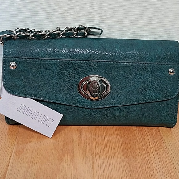 Jennifer Lopez Handbags - Jennifer Lopez Green Clutch