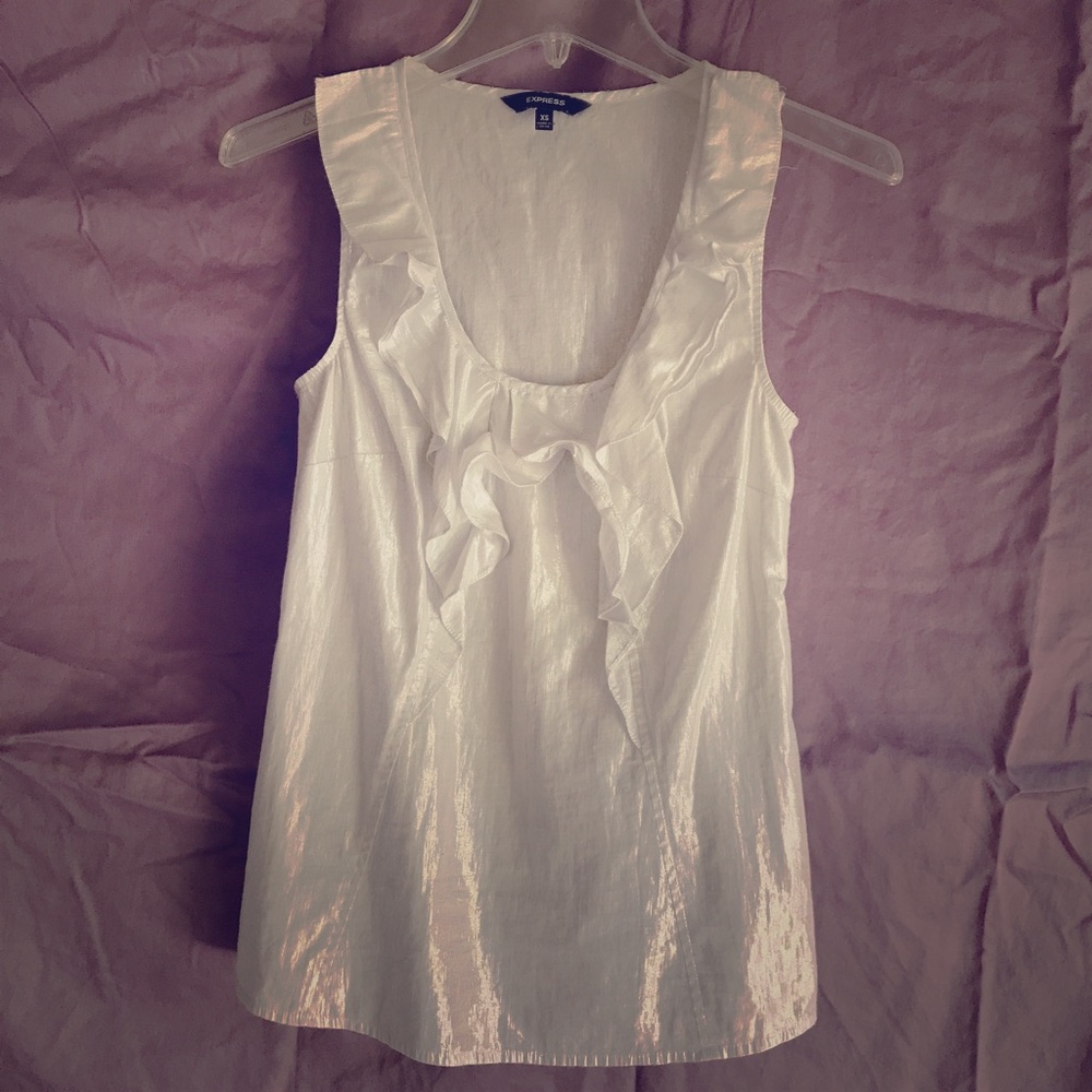 [Express] Opaque Ruffle Top - Picture 3 of 5