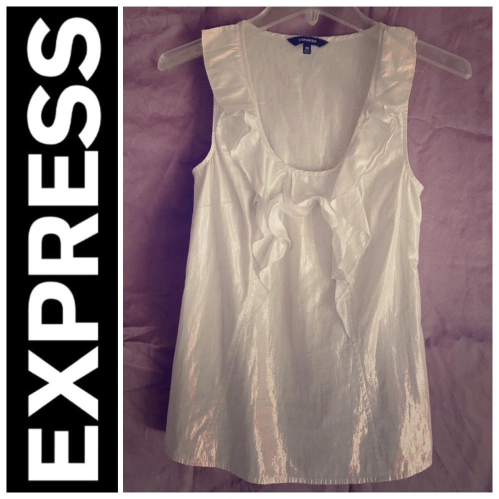 [Express] Opaque Ruffle Top