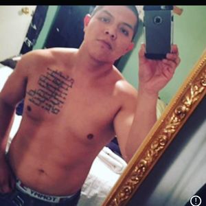 Meet your Posher, Dominic