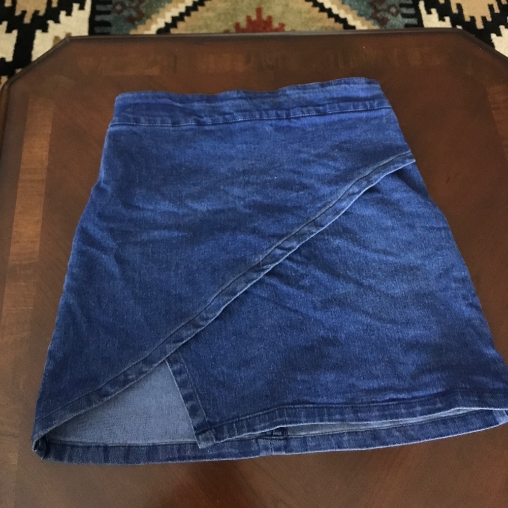 Denim skirt
