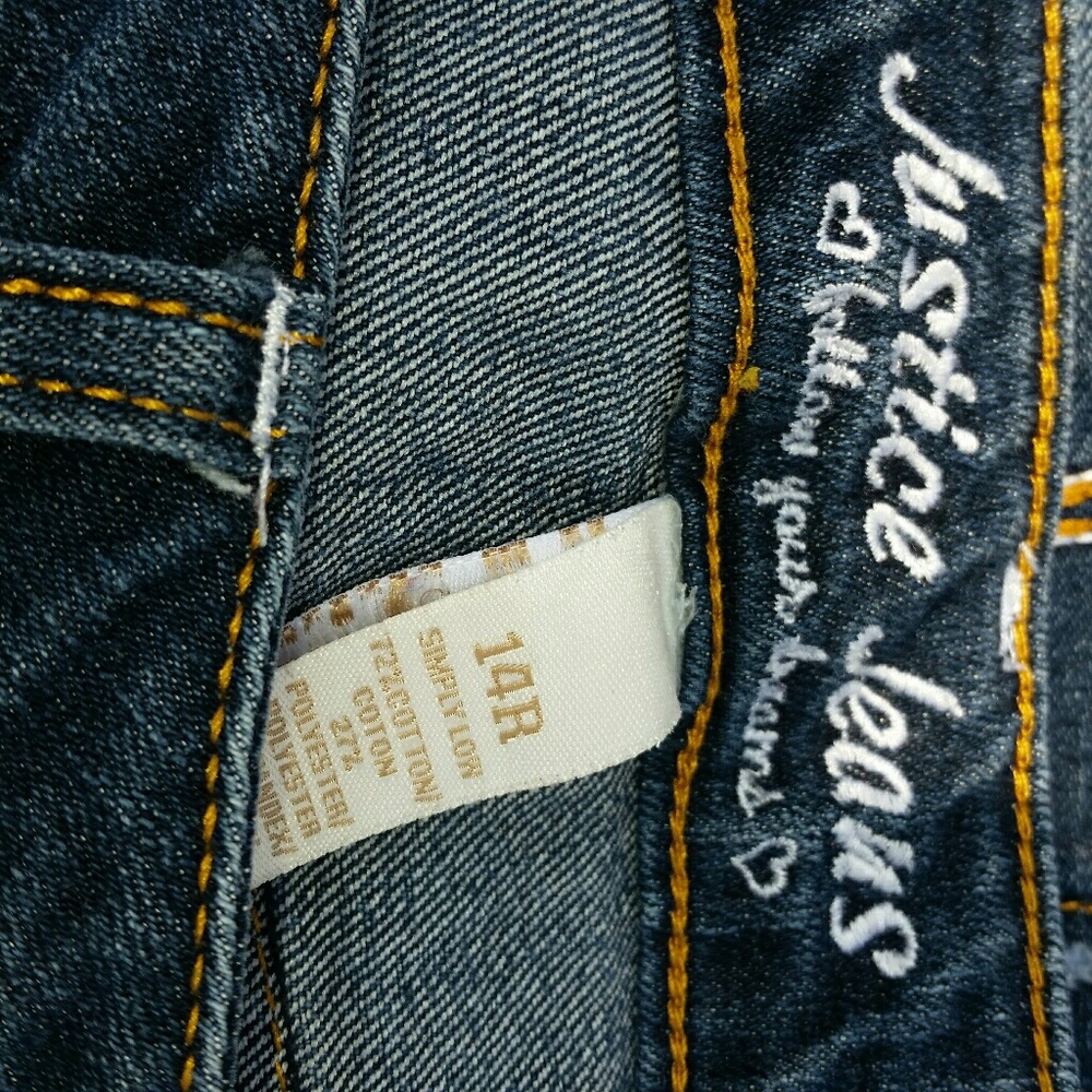 Capris - Picture 3 of 3