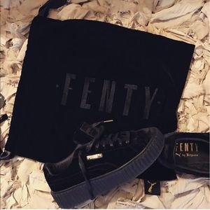 ❤final sale, ships today❤ FENTY puma creepers