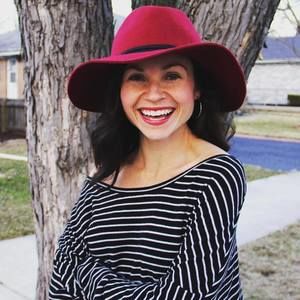 Meet your Posher, Karolyn