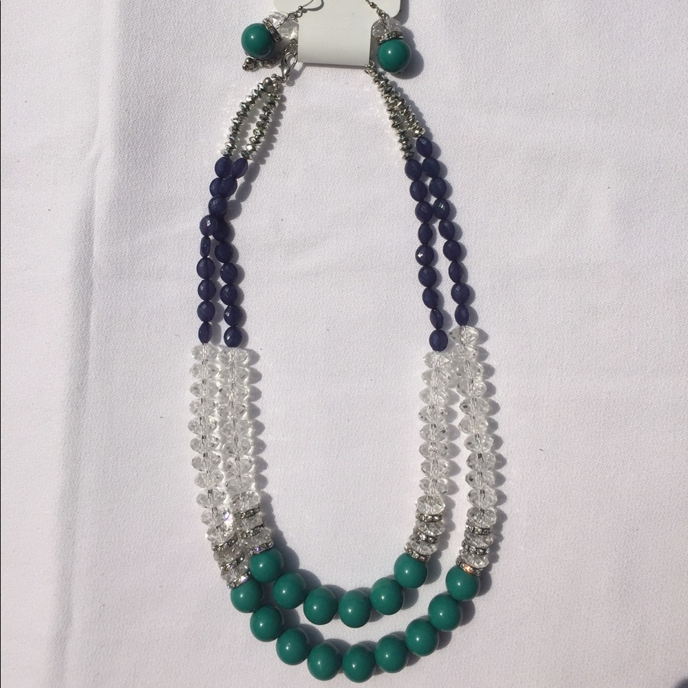 Necklace and earrings set