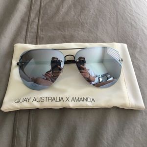 Quay sunglasses x Amanda Steele