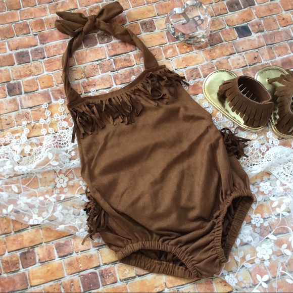 Boutique Baby Suede-like Texture Fringe Romper - Picture 2 of 4