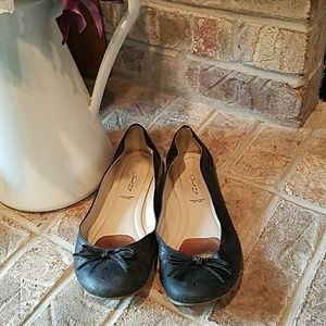 Leather flats
