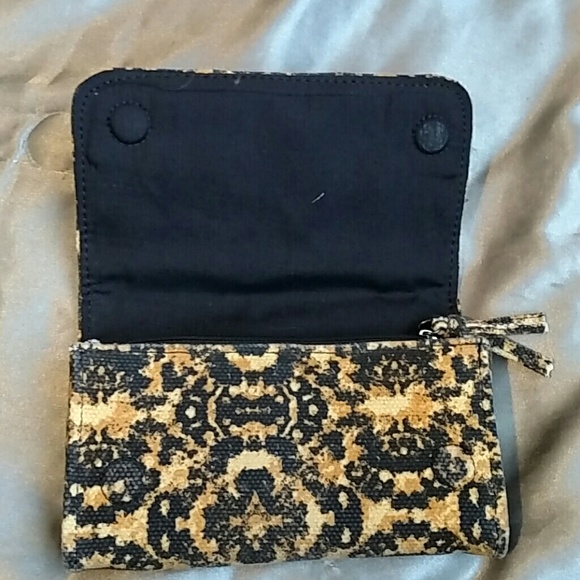 NWOT RVCA Wallet - Picture 2 of 4