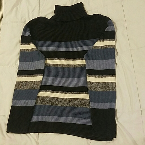 SOLD Woman's Villager Striped Sweater - Picture 1 of 4