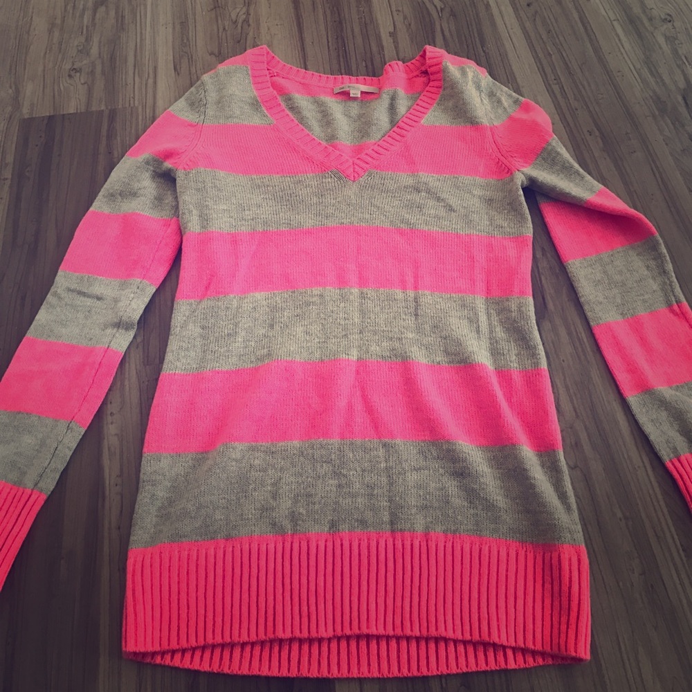 Gap pink and grey sweater