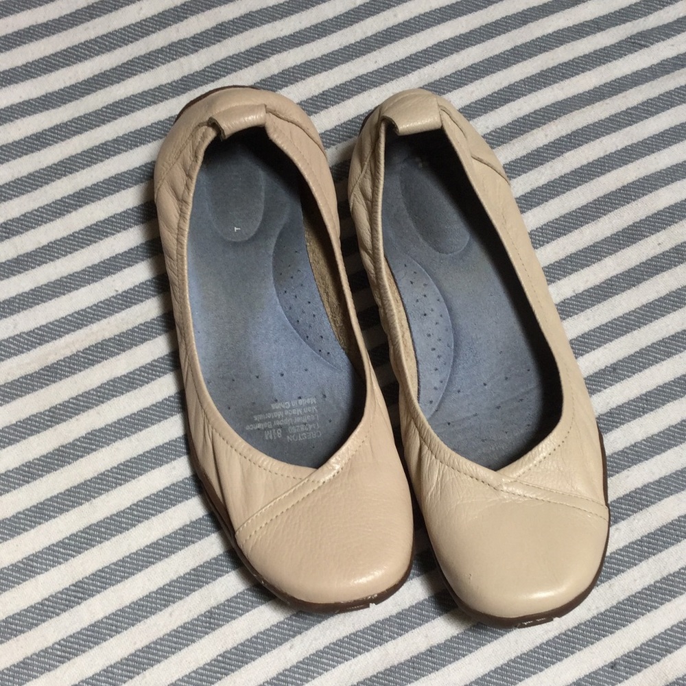 Naturlizer Creston leather flats