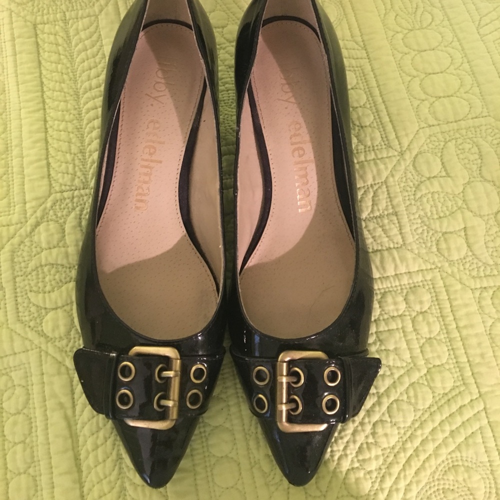 Black shiny 1" heels with buckle