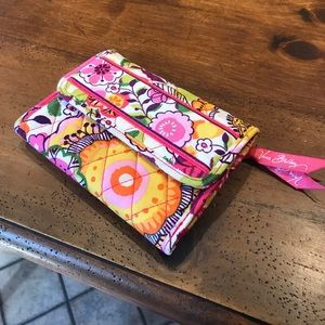 vera bradley wallet