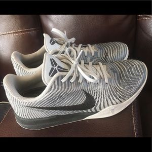Nike Kobe mentality 2 shoes