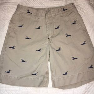 Vineyard Vines Island Shorts size 30!