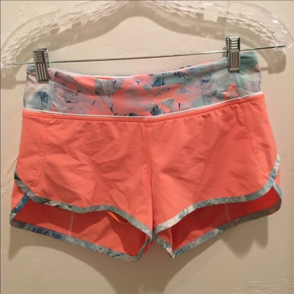 Perfect condition coral Lululemon shorts