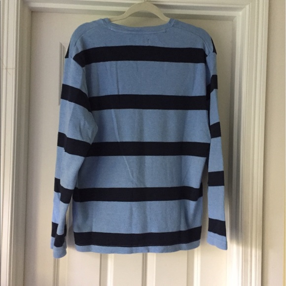 Old Navy V neck sweater LARGE - Picture 2 of 2
