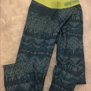 Nike pro leggings