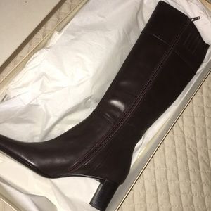 Brand new brown Via Spiga Paloma boots