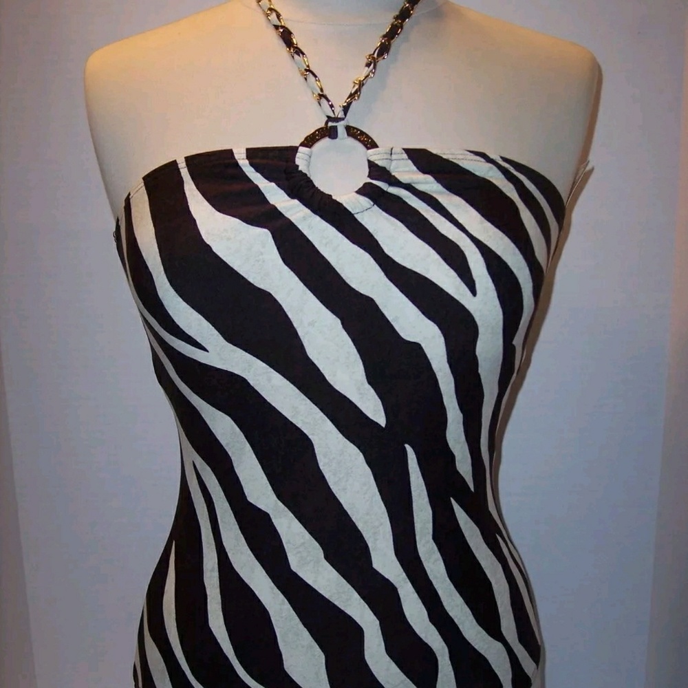 💥sold NWT💥Michael Kors Swimsuit - Picture 3 of 3