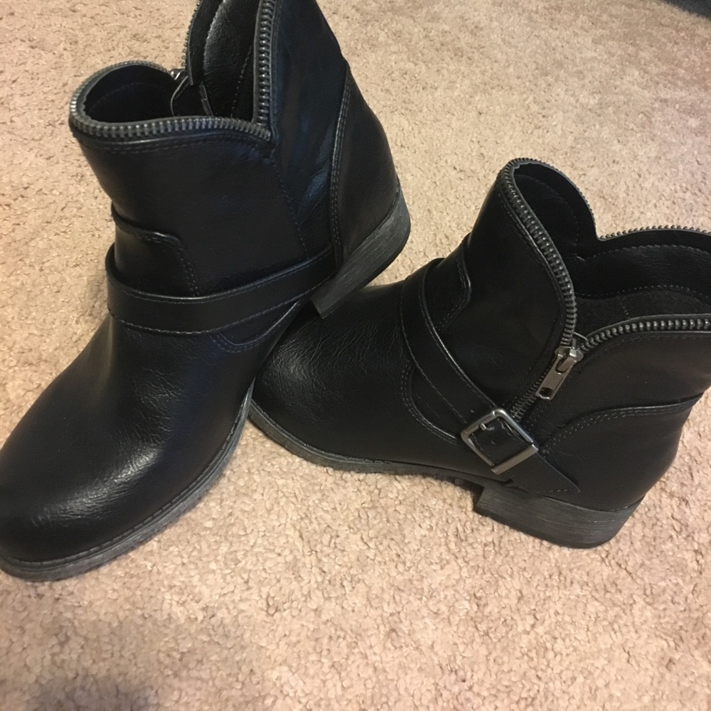 Black Leather Ankle Boots