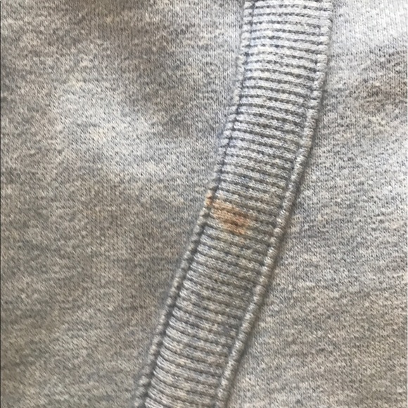 Purple lulu hoodie - Picture 3 of 4