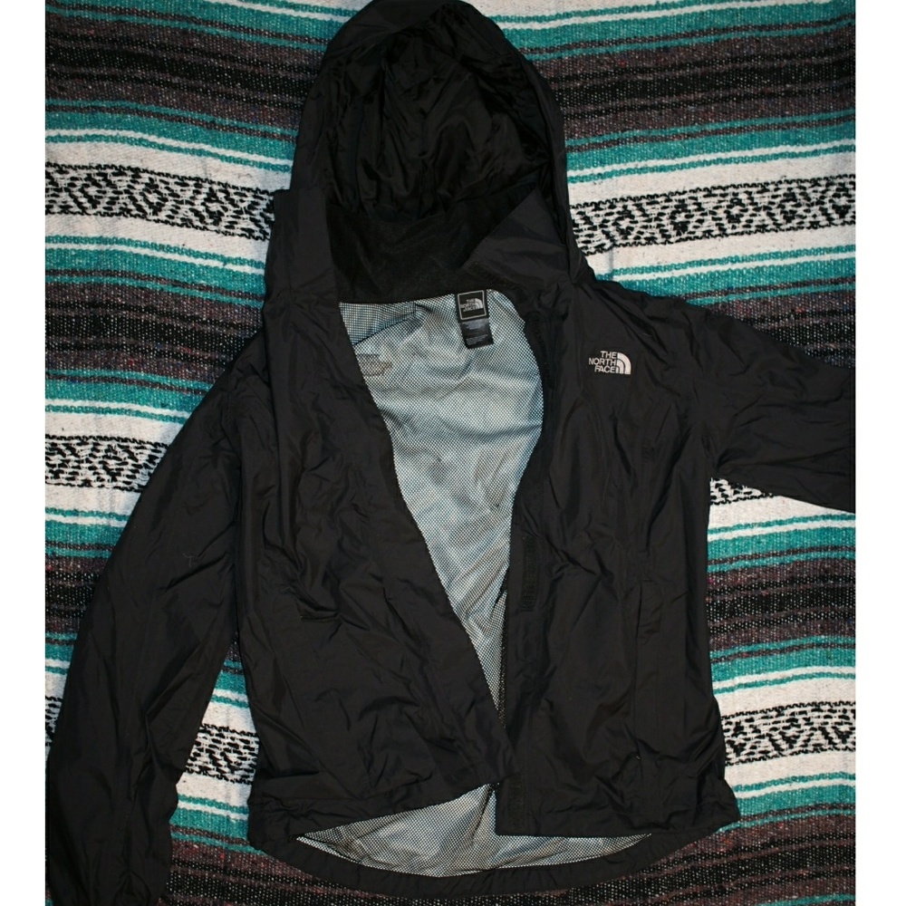 The North Face - Women's Resolve Rain Jacket