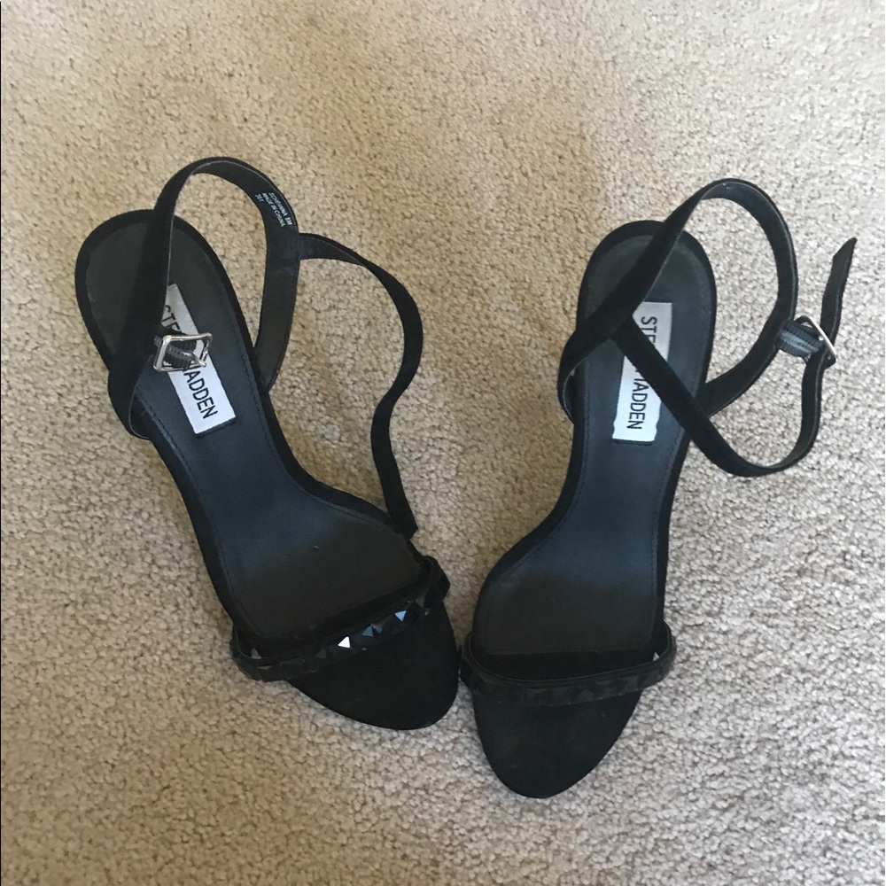 Black Steve Madden heels