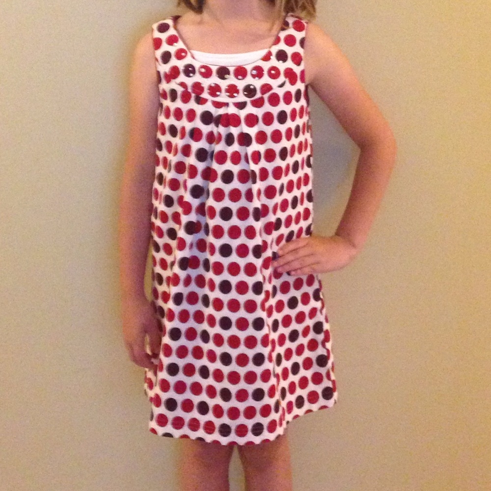 Red polka dot kids dress